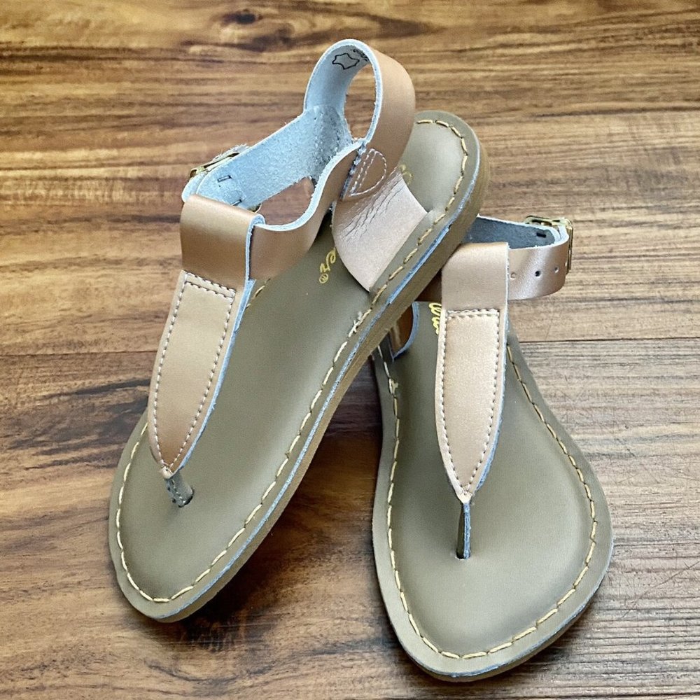 NWOB Girls Salt Water Rose Gold Sandals